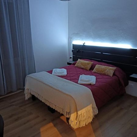 B&B Fiera Station Rooms ボローニャ エクステリア 写真