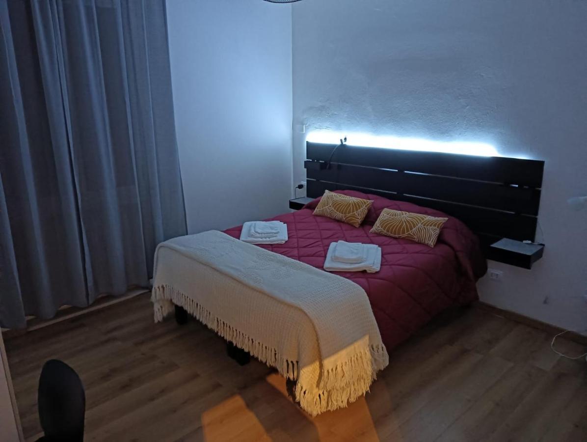 B&B Fiera Station Rooms ボローニャ エクステリア 写真